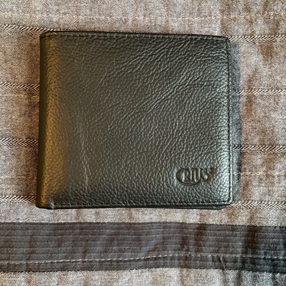 Black Crius Wallet - Picture 2 of 5